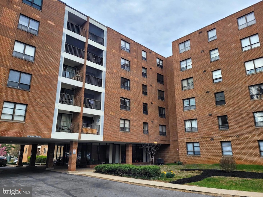Elmont Condominium unit 505, Baltimore, MD 21215 - photo 1