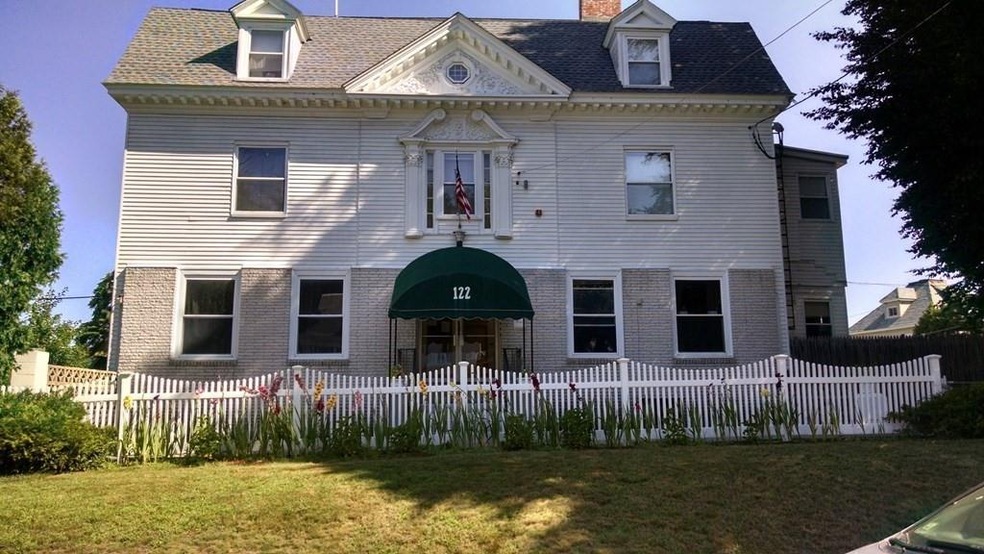 122 11th St, Lowell, MA 01850 - photo 1