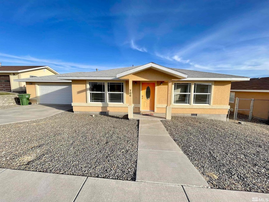 766 Lonnie Ln, Winnemucca, NV 89445 - photo 1