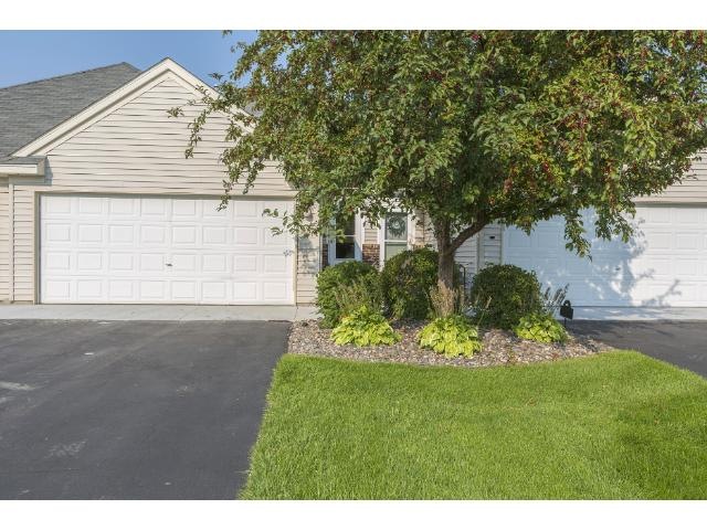 Convenient location to downtown Maple Grove shops 