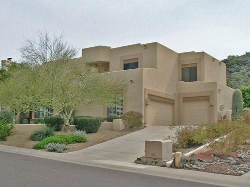 driveway to oversized 3 car garage