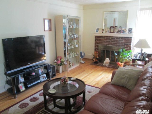 43-57 170th St, Flushing, NY 11358 - photo 1