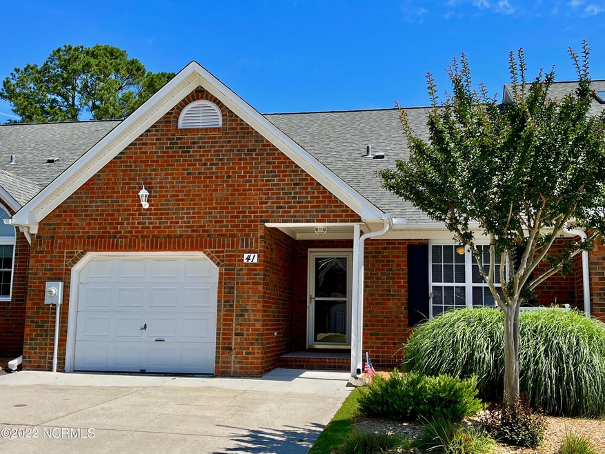 Welcome to 41 Pier Pointe!