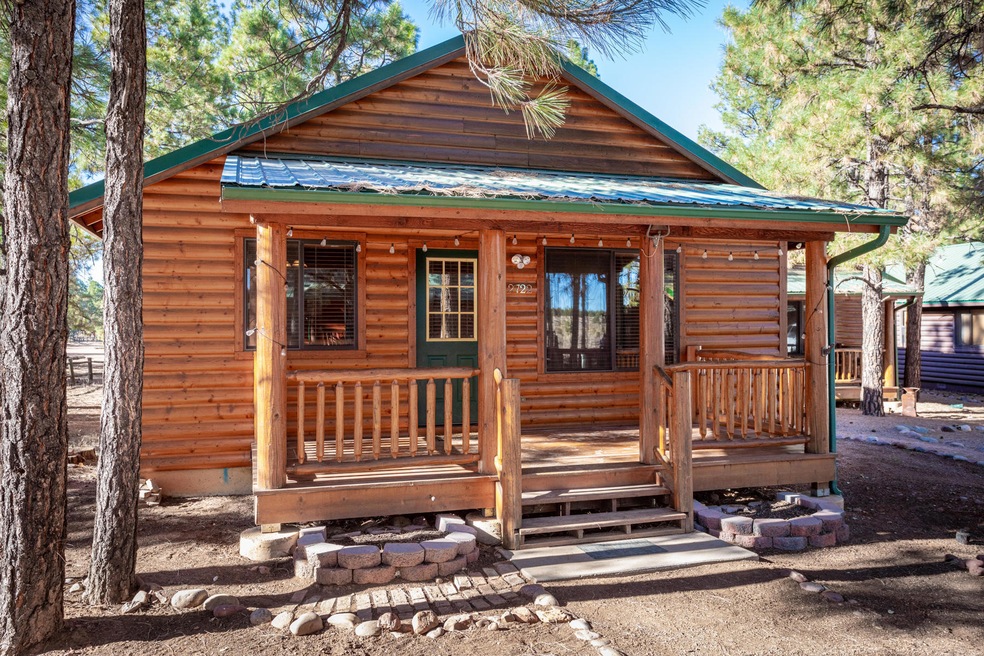 2722 HIgh PInes Loop