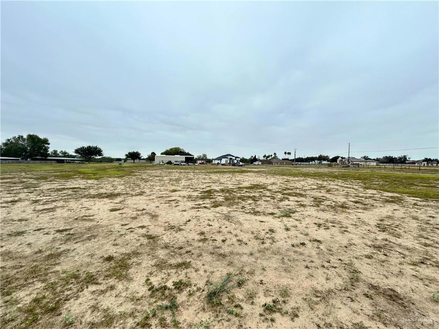5125 Mile 8 Rd, Edinburg, TX 78541 - photo 1