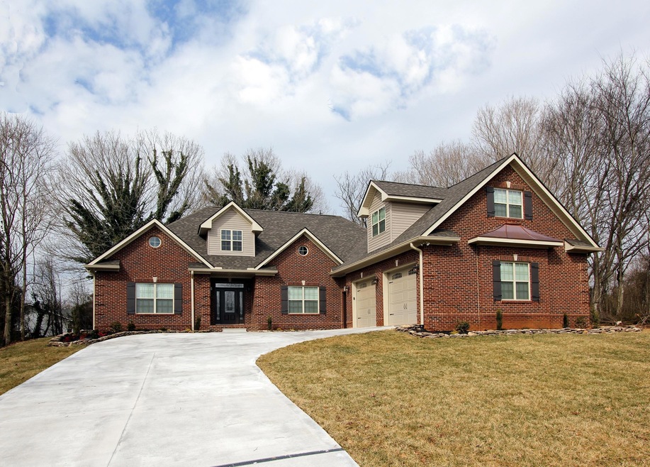 Front View of Home