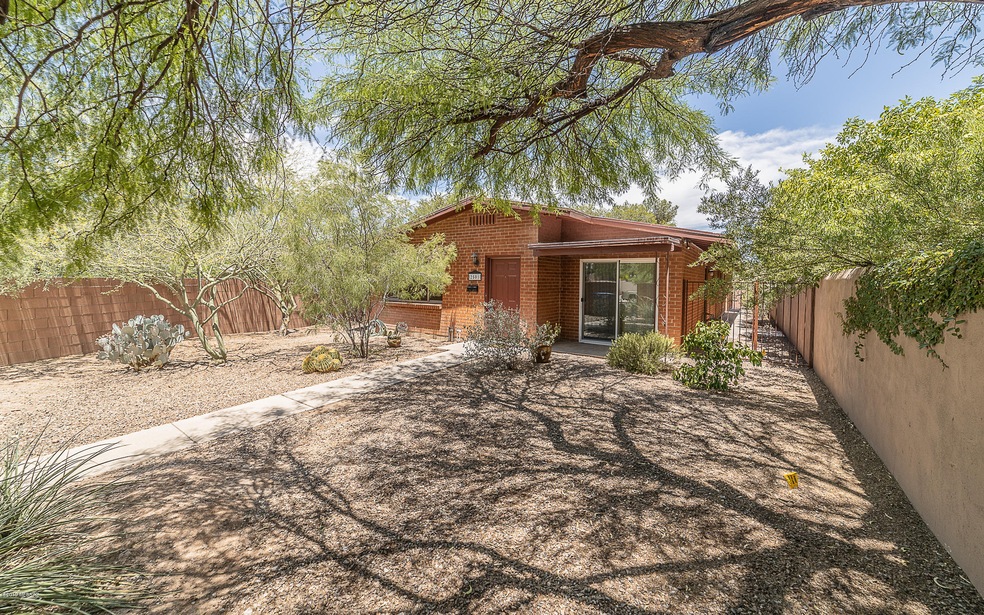 2501 E 7th St, Tucson, AZ 85716 - photo 1