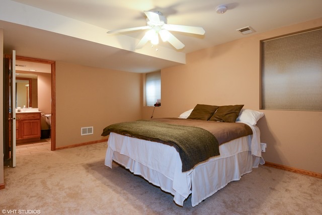 1576 Branford Ln, Naperville, IL 60564 - photo 1