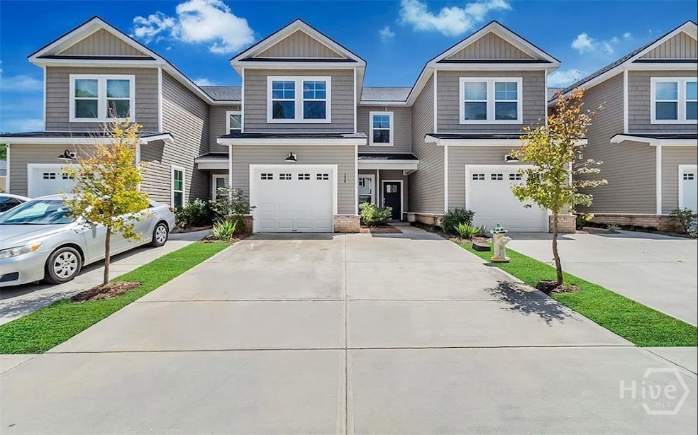 For Rent $2,100/month