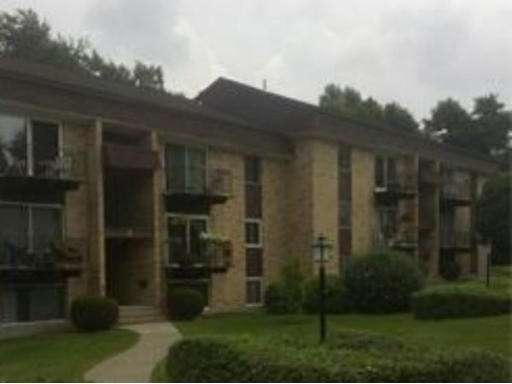 121 Bailey St unit B16, Worcester, MA 01602 - photo 1