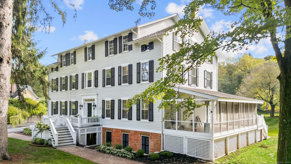 33 Cannon Rd, Wilton, CT 06897 - photo 1