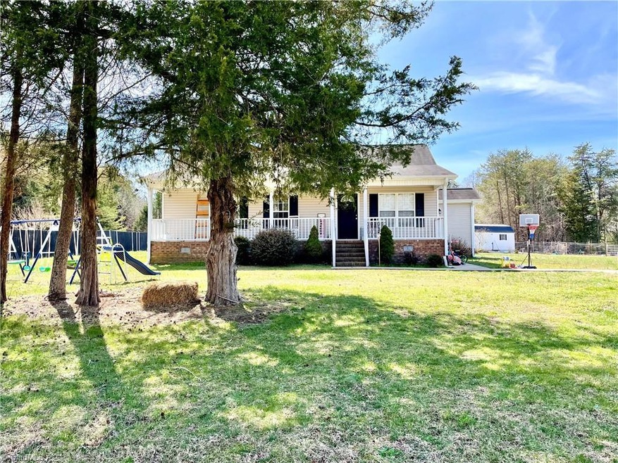 3168 Sundance Dr, Burlington, NC 27217 - photo 1