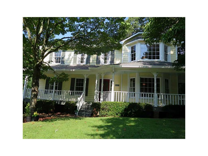 3613 Candlewood Way NE, Marietta, GA 30066 - photo 1