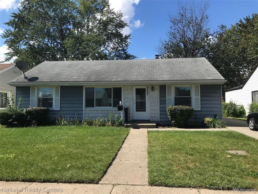 26511 Ridgemont St, Roseville, MI 48066 - photo 1