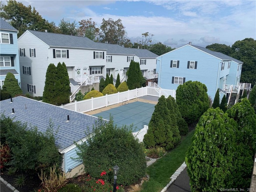 14 1/2 Fairview Ave unit C5, Norwalk, CT 06850 - photo 1