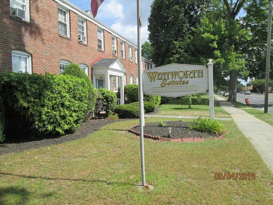 36 Colony Rd, West Springfield, MA 01089 - photo 1