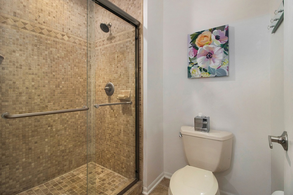 637 Windham Ln, Naperville, IL 60563 - photo 1