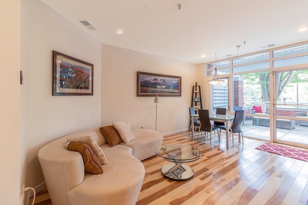 Thomas Graves Landing unit 108, Cambridge, MA 02141 - photo 1