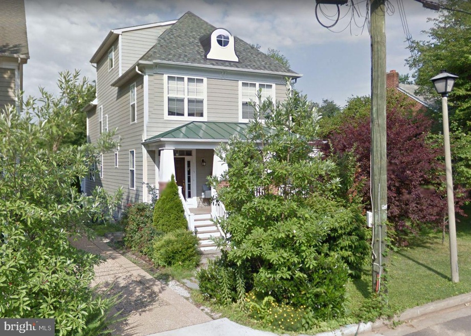 1115 Lincoln Ave, Falls Church, VA 22046 - photo 1