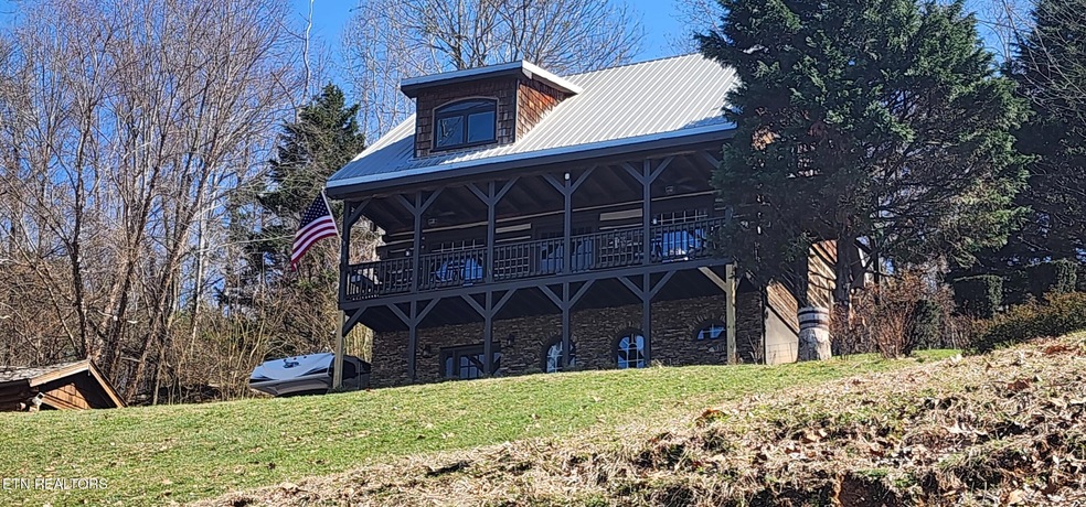Sold $592,000