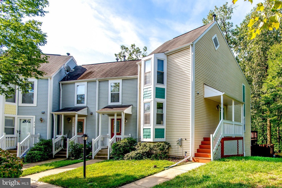 210 Sycamore Ridge Rd, Laurel, MD 20724 - photo 1