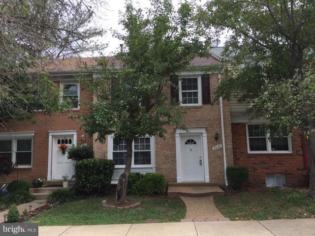 2023 Mayflower Dr, Woodbridge, VA 22192 - photo 1