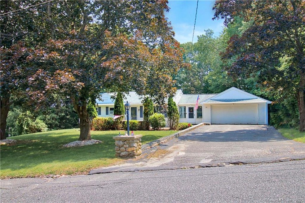 63 Everitt St, Waterbury, CT 06704 - photo 1