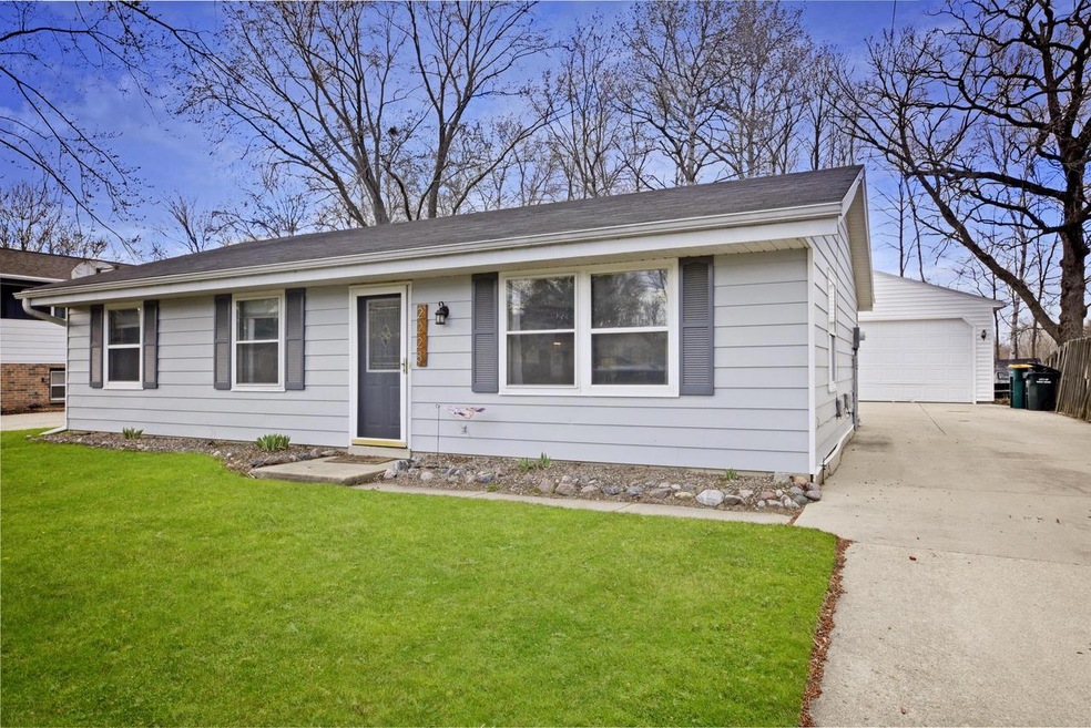 2228 Creek Road