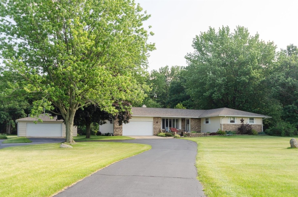 3912 E 117th Ave, Crown Point, IN 46307 - photo 1