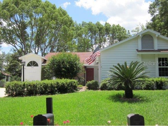 19916 SW 93rd Lane Rd, Dunnellon, FL 34432 - photo 1