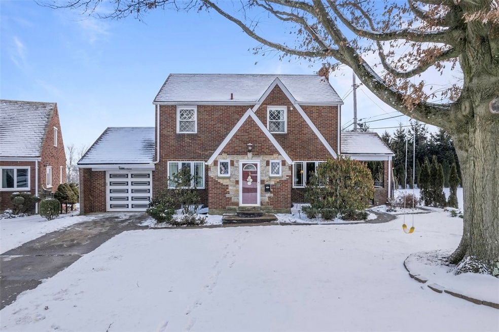 1316 Portview Circle