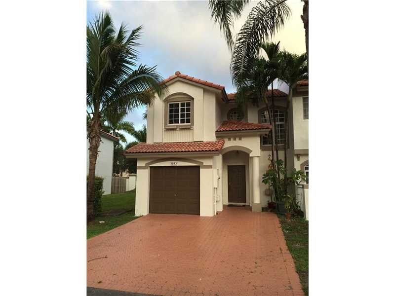 5033 NW 114th Ct, Doral, FL 33178 - photo 1