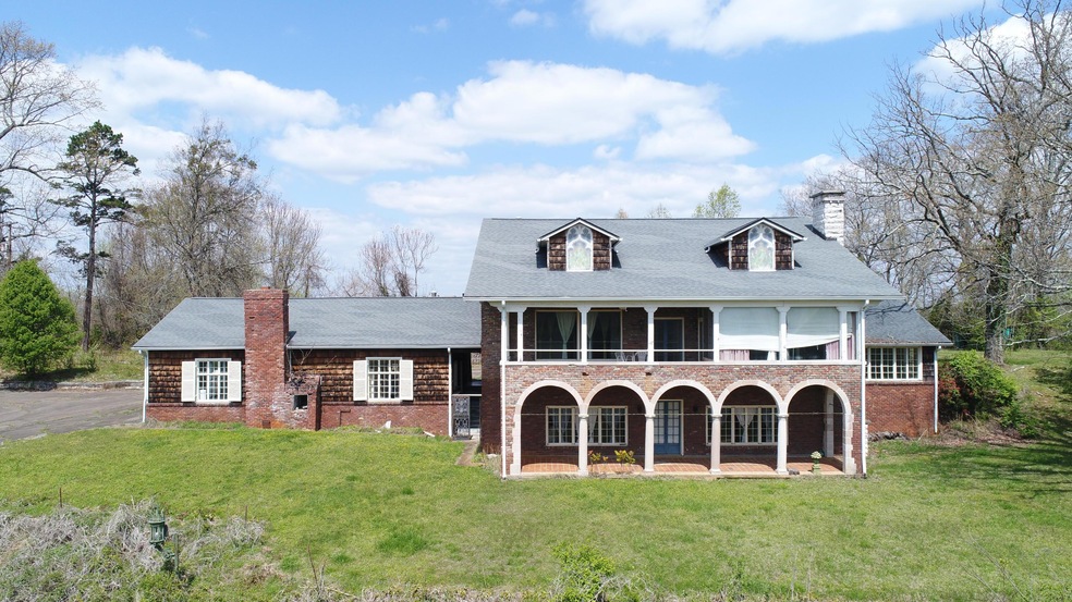 8710 Chapman Hwy, Knoxville, TN 37920 - photo 1