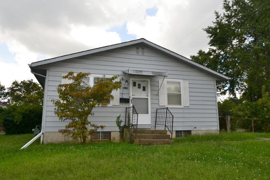 FRONT EXTERIOR
