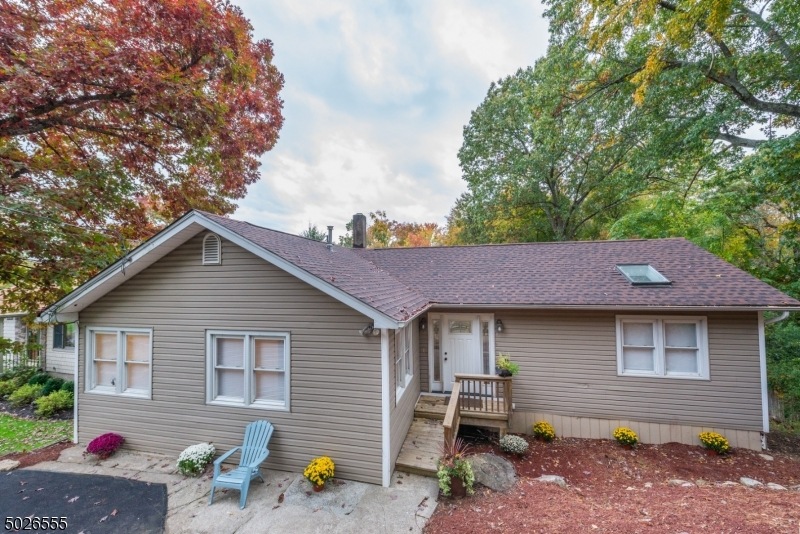 12 Mt Glen Rd, Ringwood Boro, NJ 07456 - photo 1