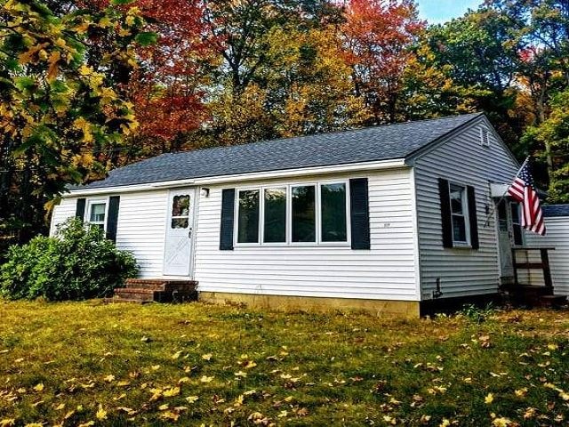 100 Lowell St, Rochester, NH 03867 - photo 1
