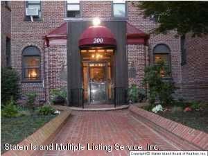 200 Hart Blvd unit 4F, Staten Island, NY 10301 - photo 1