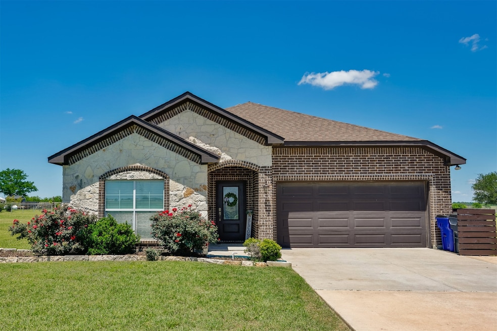 Under Contract $415,000 • Co-Listing Agent