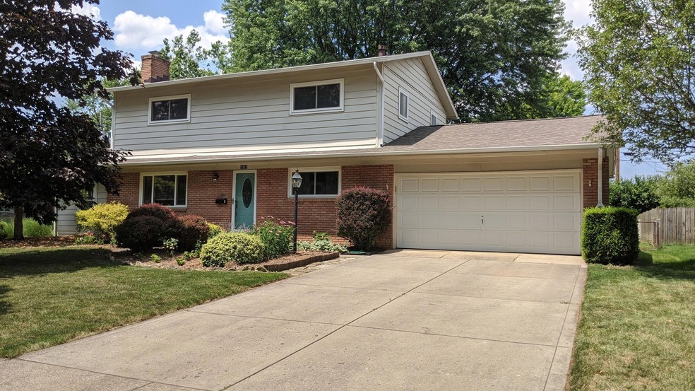 1312 Gumwood Dr, Columbus, OH 43229 - photo 1
