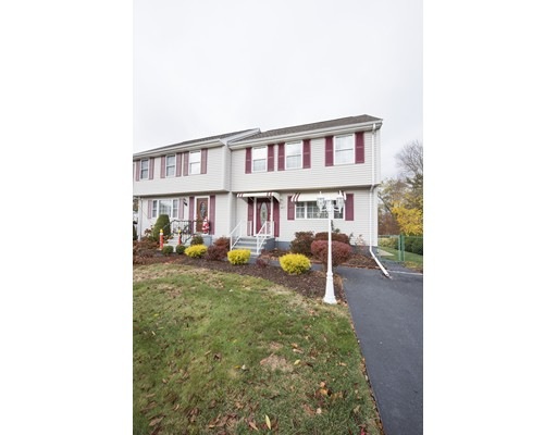 617 Cohannet St unit 617, Taunton, MA 02780 - photo 1