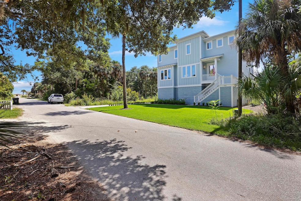 912 Cheehaw St, Edisto Island, SC 29438 - photo 1