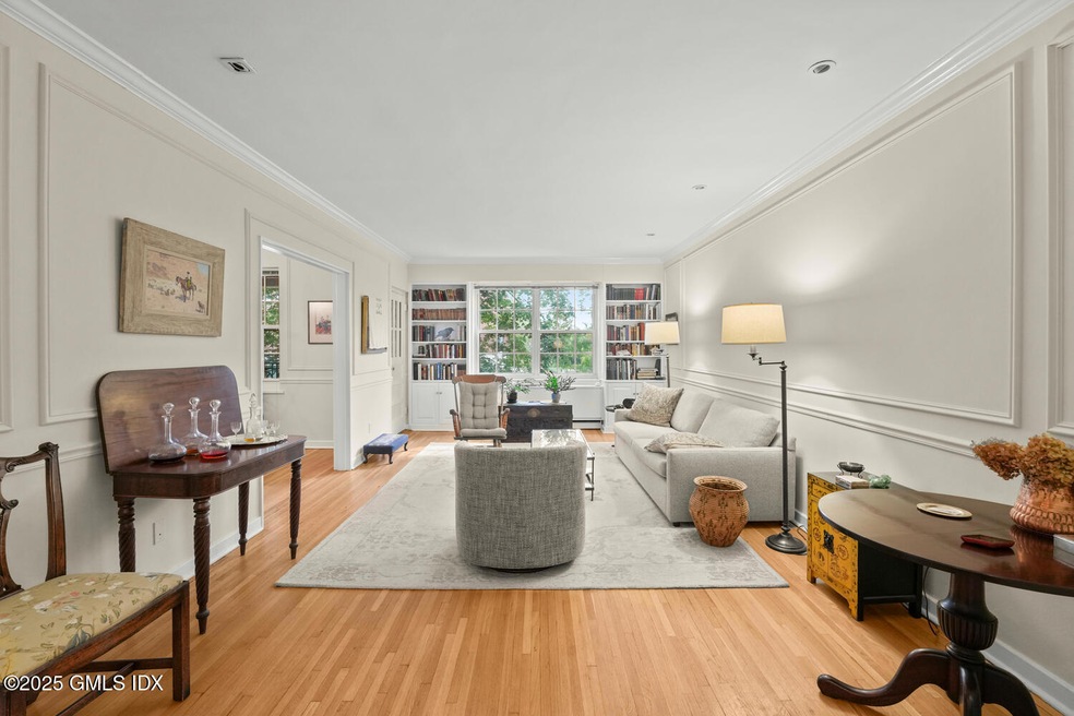 Town & Country Condos unit A34, Greenwich, CT 06830 - photo 1