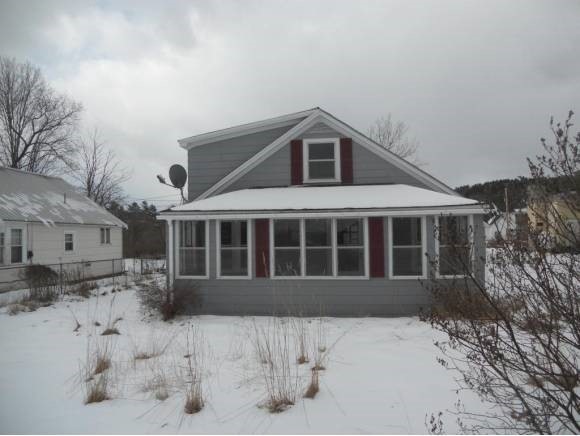 16 Pike Ave, Littleton, NH 03561 - photo 1