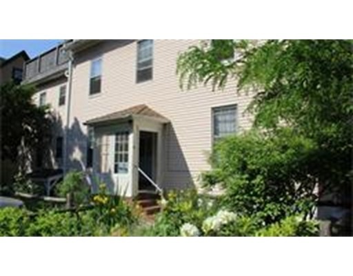 10 Shepard St unit 8, Cambridge, MA 02138 - photo 1