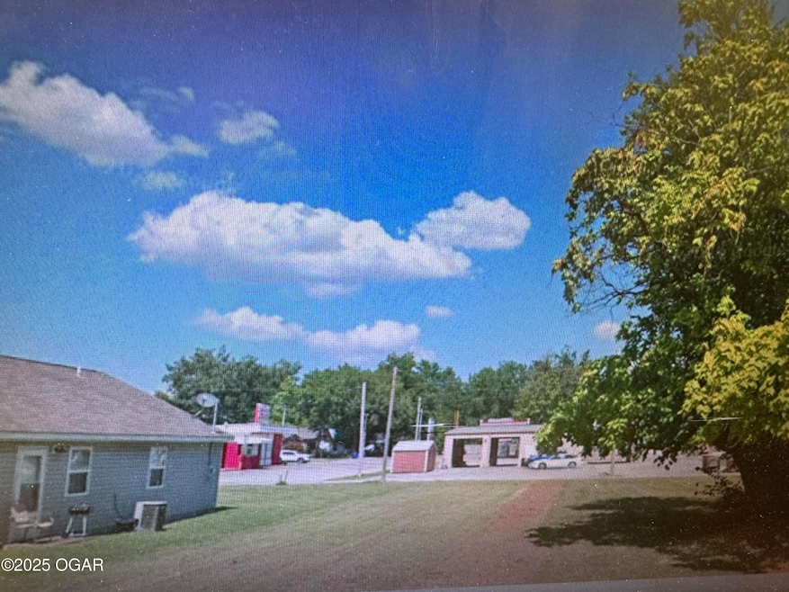 TBD SE 4th St Se St, Miami, OK 74354 - photo 1