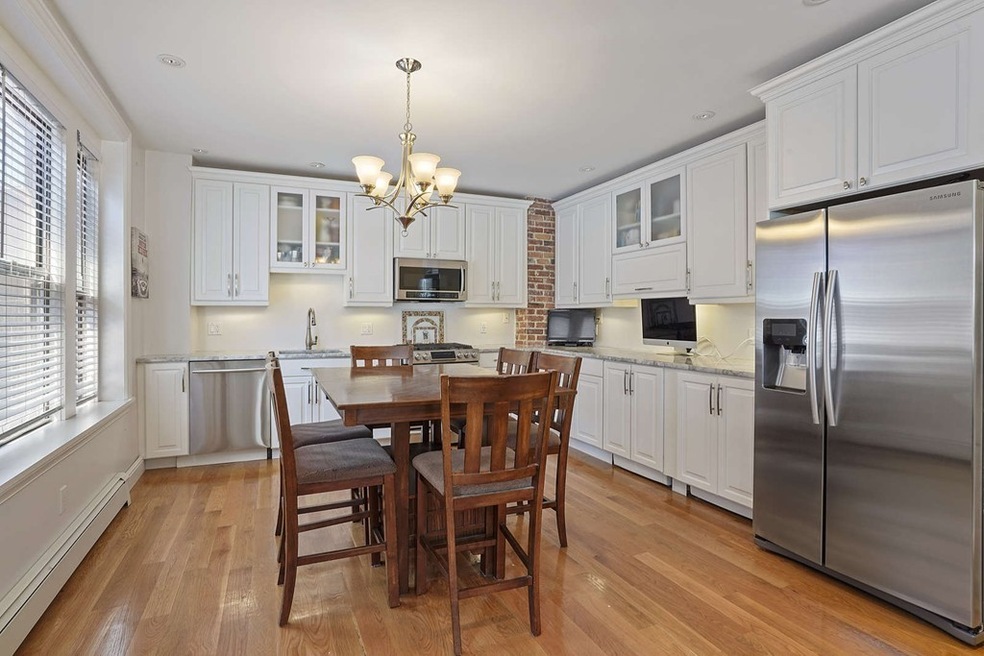 4-6 Henchman St unit 4, Boston, MA 02113 - photo 1