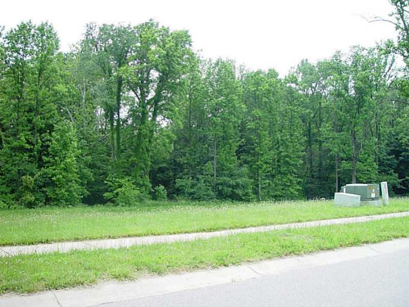 1572 S Andrew Cir, Bloomington, IN 47401 - photo 1