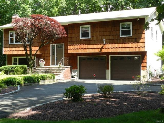 36 Old Middletown Rd, New City, NY 10956 - photo 1