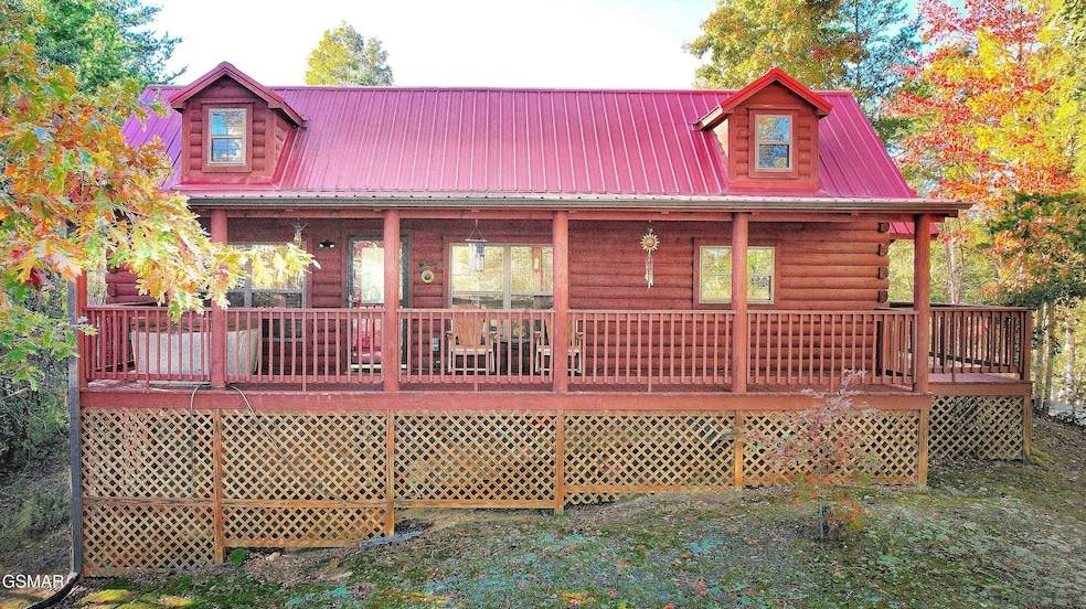 1440 RED CEDAR FRONT..