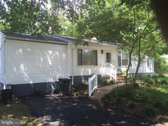 9314 Fontana Dr, Lanham, MD 20706 - photo 1